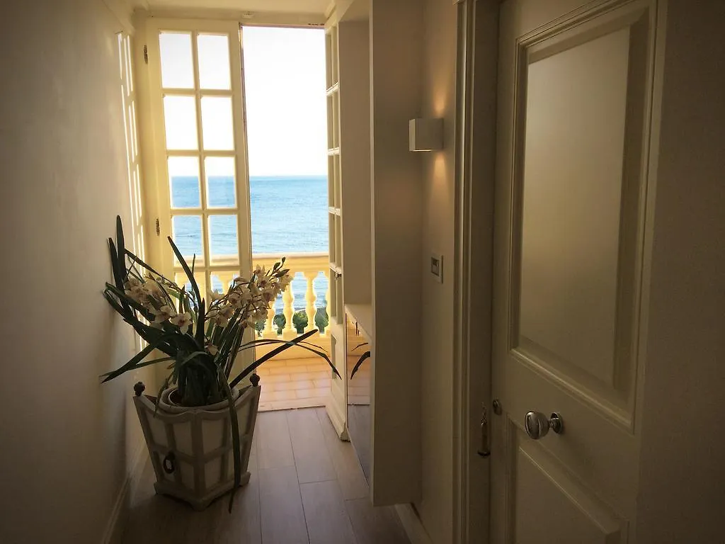 Hotel Villa Margherita Кверчинелла 3*,
