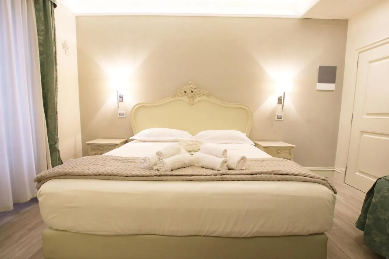 Hotel Villa Margherita Quercianella 3*,